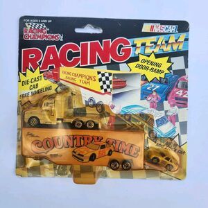 Vtg 1991 Racing Team #68 Bobby Hamilton Transporter With Mini Stock Car #68